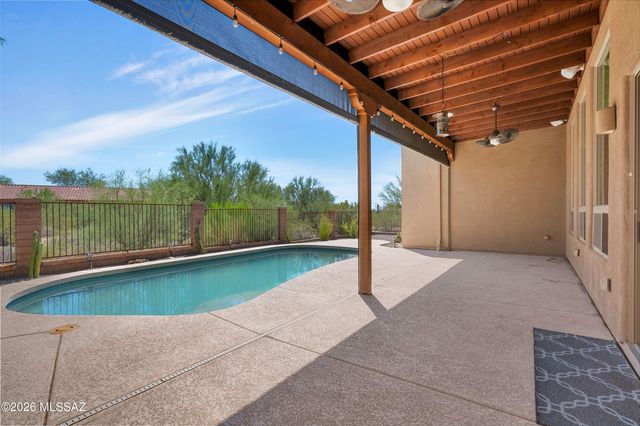 4827 W New Shadow Way, Marana, AZ 85658