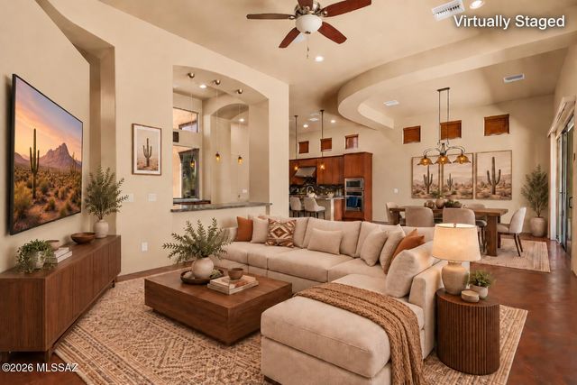 4827 W New Shadow Way, Marana, AZ 85658