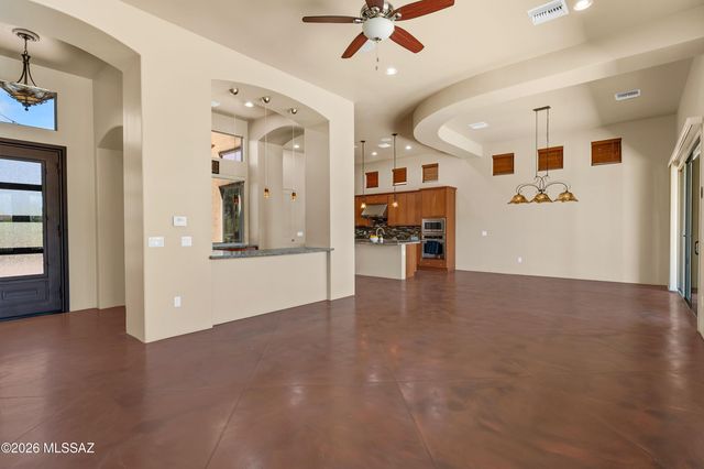 4827 W New Shadow Way, Marana, AZ 85658