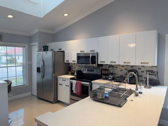 10285 Allegro Dr, Boca Raton, FL 33428