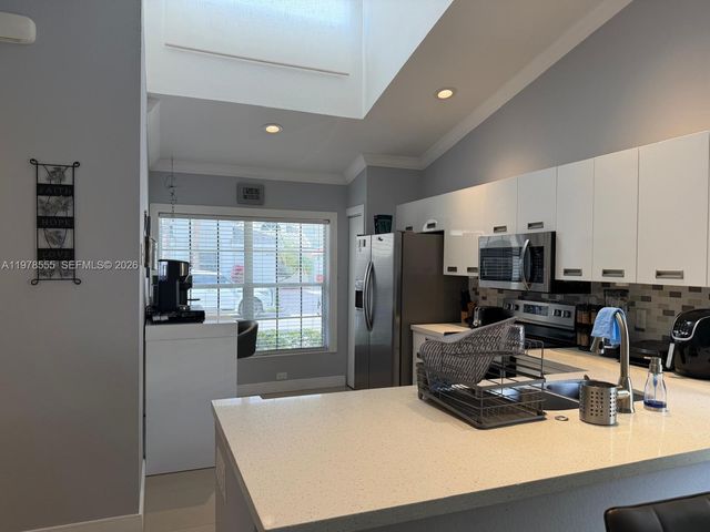 10285 Allegro Dr, Boca Raton, FL 33428