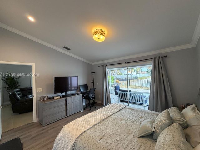 10285 Allegro Dr, Boca Raton, FL 33428