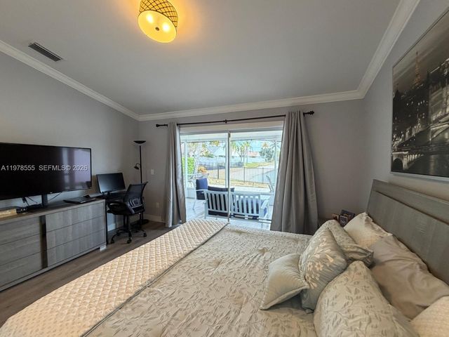 10285 Allegro Dr, Boca Raton, FL 33428