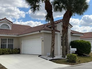 10285 Allegro Dr, Boca Raton, FL 33428