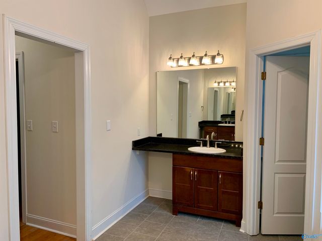 2107 NE Greenslope Trail, Huntsville, AL 35811