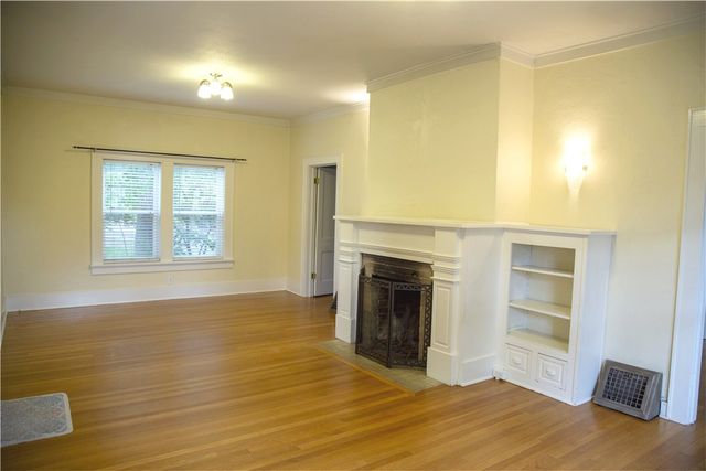 601 N Forest Avenue, Fayetteville, AR 72701