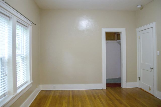 601 N Forest Avenue, Fayetteville, AR 72701