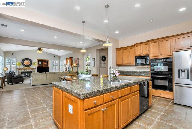 1660 Albani Pl, Brentwood, CA 94513