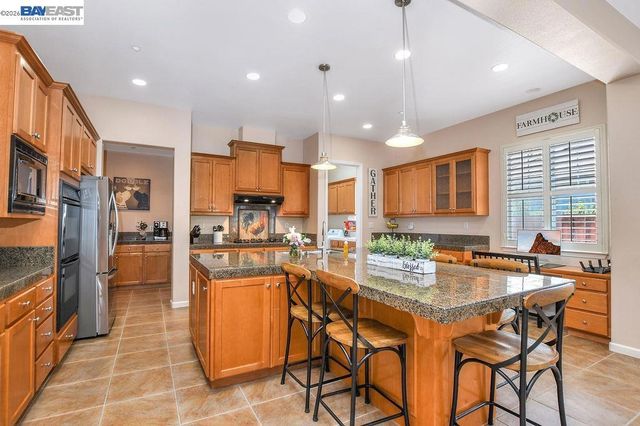 1660 Albani Pl, Brentwood, CA 94513