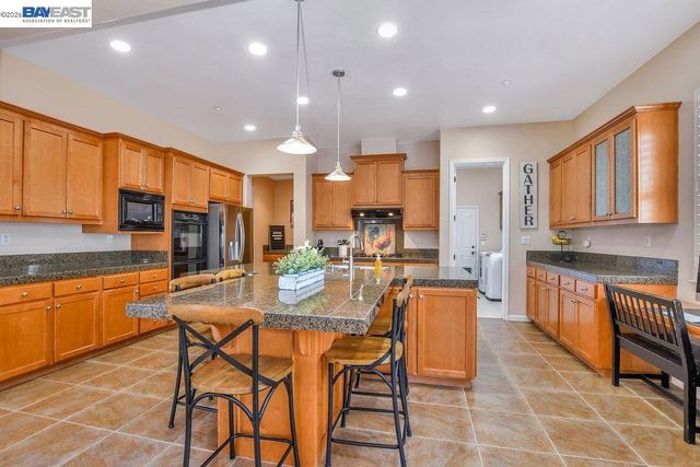 1660 Albani Pl, Brentwood, CA 94513