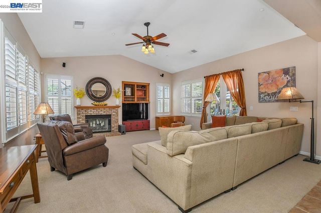 1660 Albani Pl, Brentwood, CA 94513