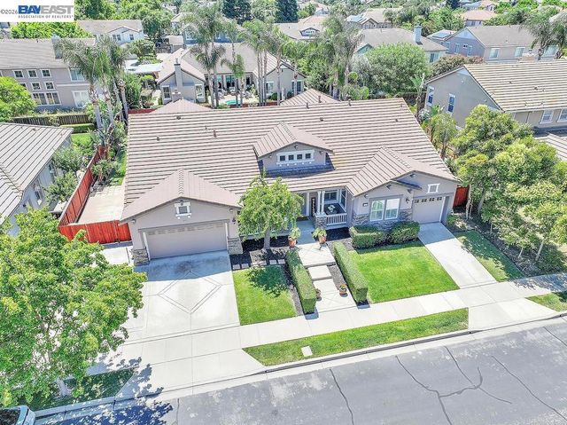 1660 Albani Pl, Brentwood, CA 94513