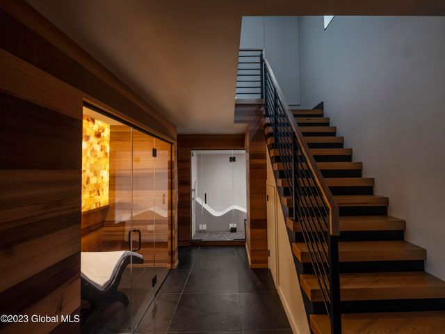 12 Riley Farm Lane, Saratoga Springs, NY 12866