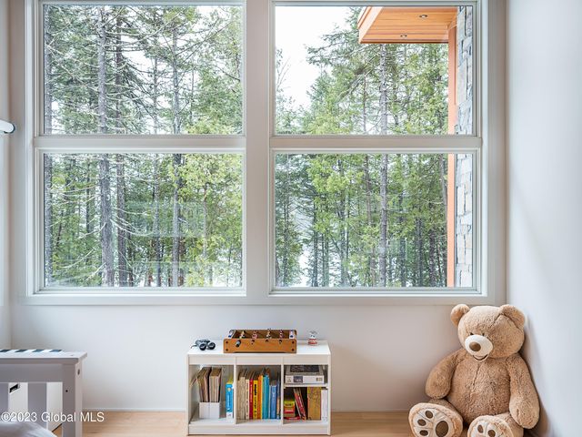 12 Riley Farm Lane, Saratoga Springs, NY 12866