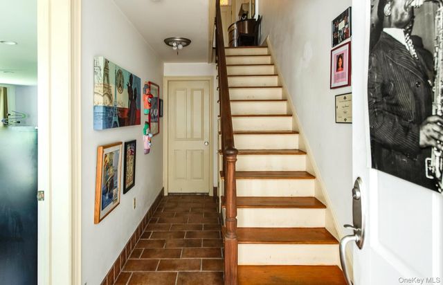 33 Cliff Street, Beacon, NY 12508
