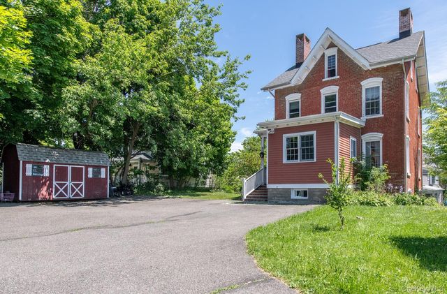 33 Cliff Street, Beacon, NY 12508