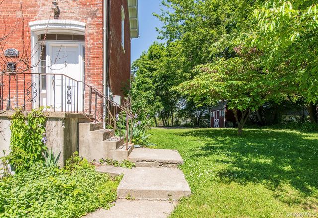 33 Cliff Street, Beacon, NY 12508