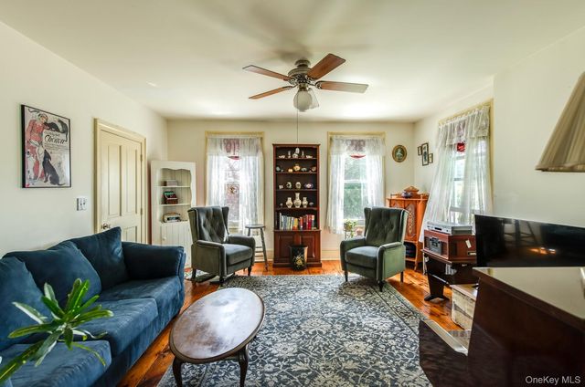 33 Cliff Street, Beacon, NY 12508