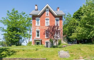 33 Cliff Street, Beacon, NY 12508