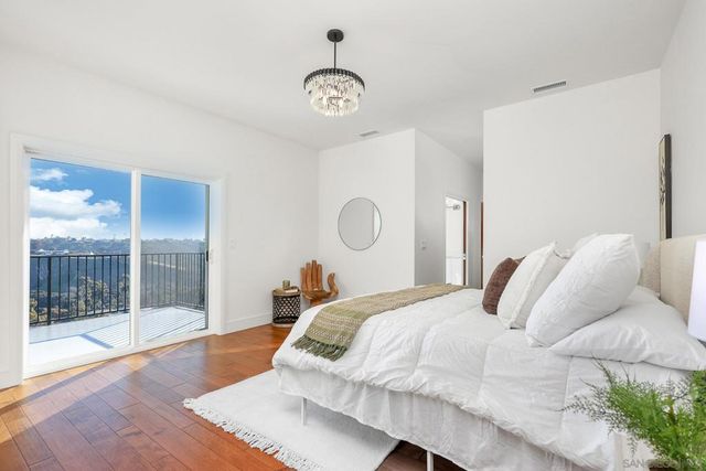 7901 Avenida Kirjah, La Jolla, CA 92037