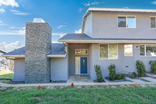 7901 Avenida Kirjah, La Jolla, CA 92037