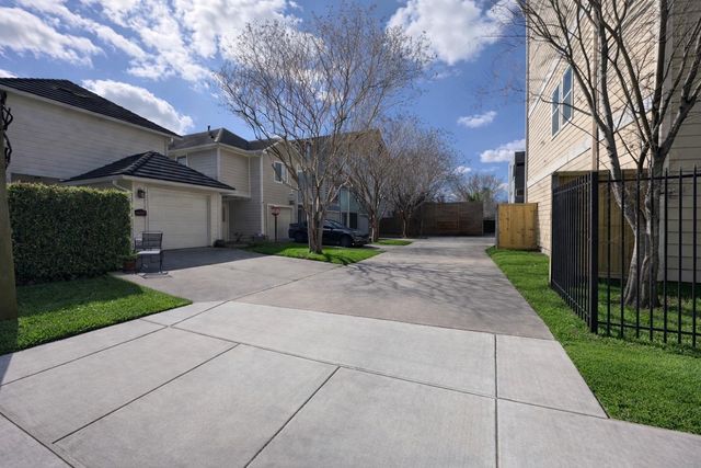 1204 Andrews Street, Houston, TX 77019