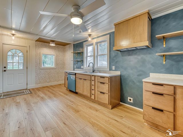 4615 Ives Drive, Newport, MI 48166
