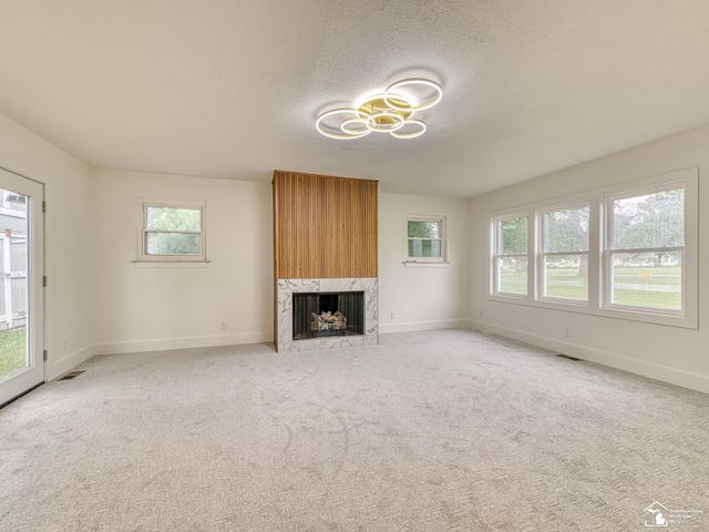 4615 Ives Drive, Newport, MI 48166