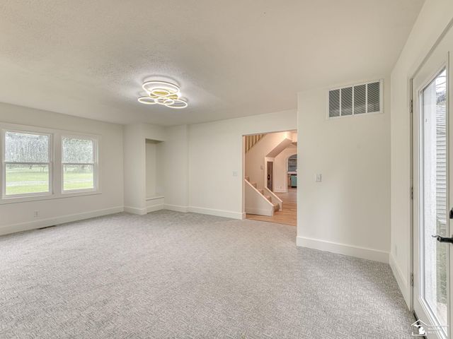 4615 Ives Drive, Newport, MI 48166