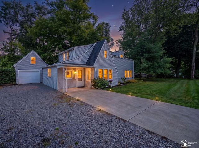 4615 Ives Drive, Newport, MI 48166