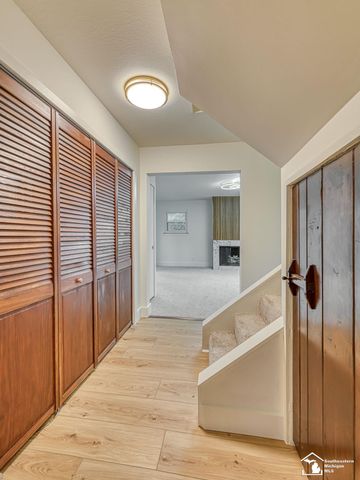 4615 Ives Drive, Newport, MI 48166