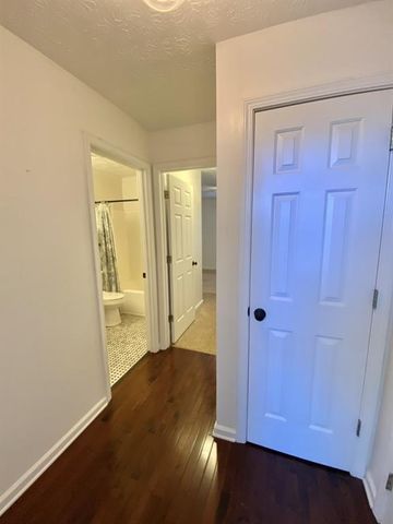 2935 Meadow Gate Way, Loganville, GA 30052