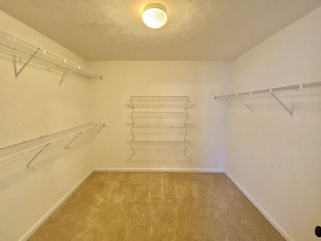 2935 Meadow Gate Way, Loganville, GA 30052