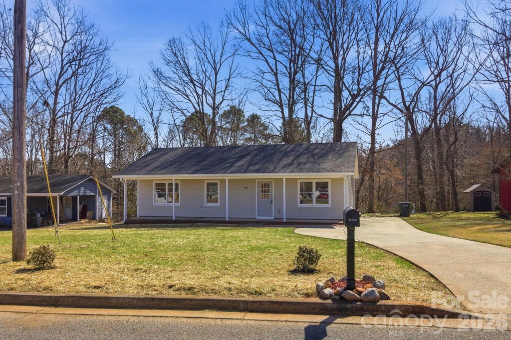 707 Creekridge Drive, Monroe, NC 28110