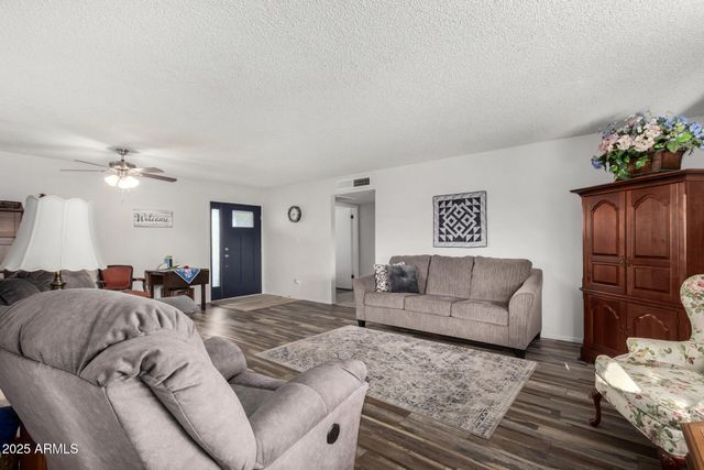 8340 E FAY Avenue, Mesa, AZ 85208