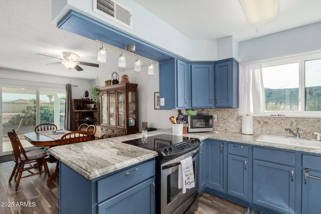 8340 E FAY Avenue, Mesa, AZ 85208