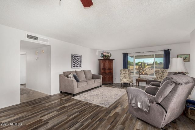 8340 E FAY Avenue, Mesa, AZ 85208