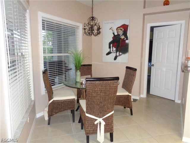 2127 SW 52nd LN, Cape Coral, FL 33914