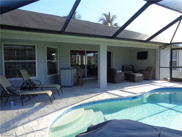 2127 SW 52nd LN, Cape Coral, FL 33914