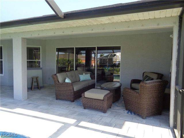 2127 SW 52nd LN, Cape Coral, FL 33914