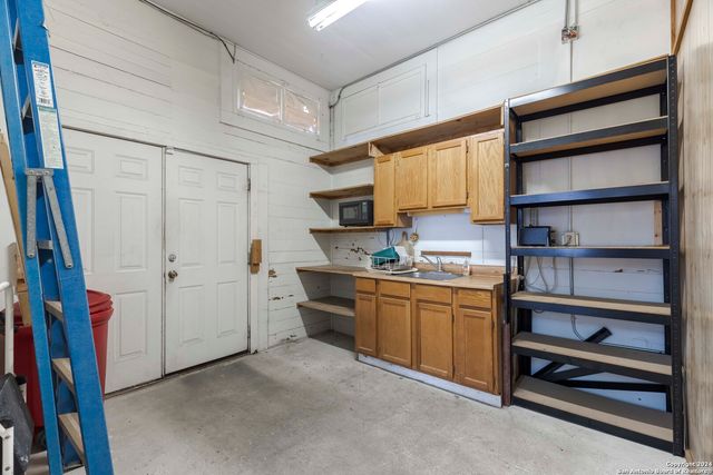 112 Hwy 16 S, Bandera, TX 78003