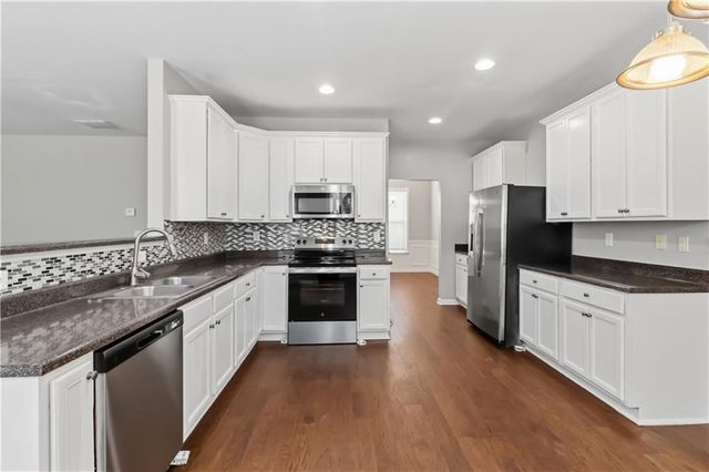 4304 Savannah Trail, Atlanta, GA 30349