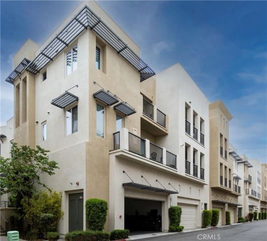 21 Vantis Drive, Aliso Viejo, CA 92656