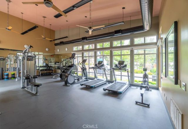 21 Vantis Drive, Aliso Viejo, CA 92656