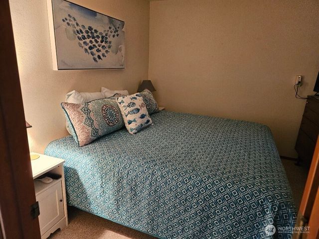 29529 G Street, Ocean Park, WA 98640