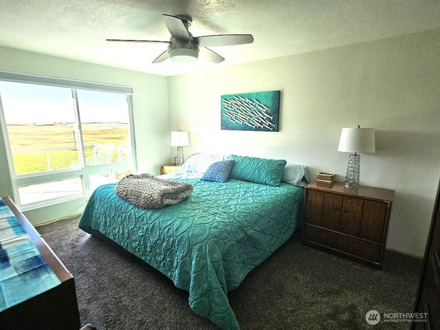 29529 G Street, Ocean Park, WA 98640