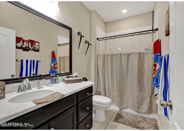 10113 DOGWOOD CREEK Drive, Jacksonville, FL 32222