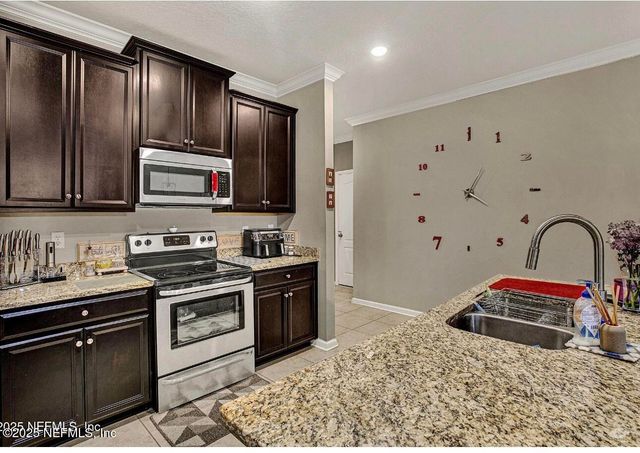 10113 DOGWOOD CREEK Drive, Jacksonville, FL 32222
