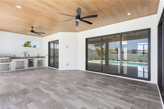 10 SW 33rd AVE, Cape Coral, FL 33991