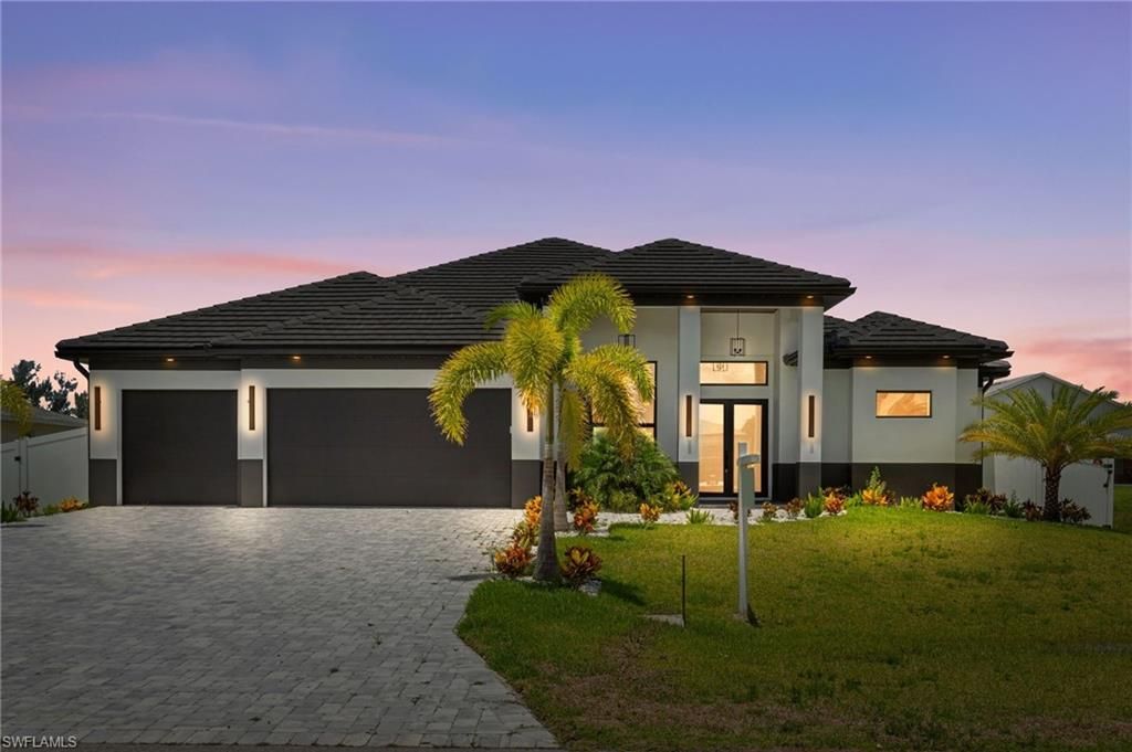10 SW 33rd AVE, CAPE CORAL, FL 33991 — photo 2